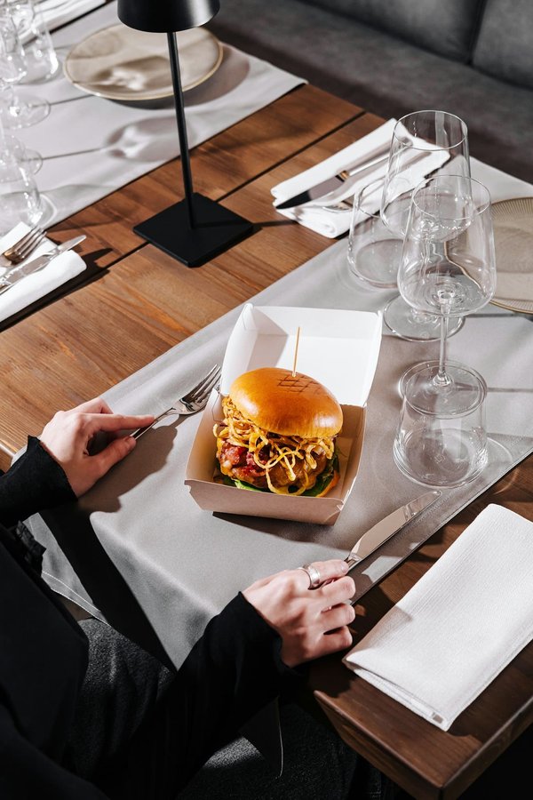 How to Match a Corduroy Suit with Silk Accessories for an Autumn Business Look?